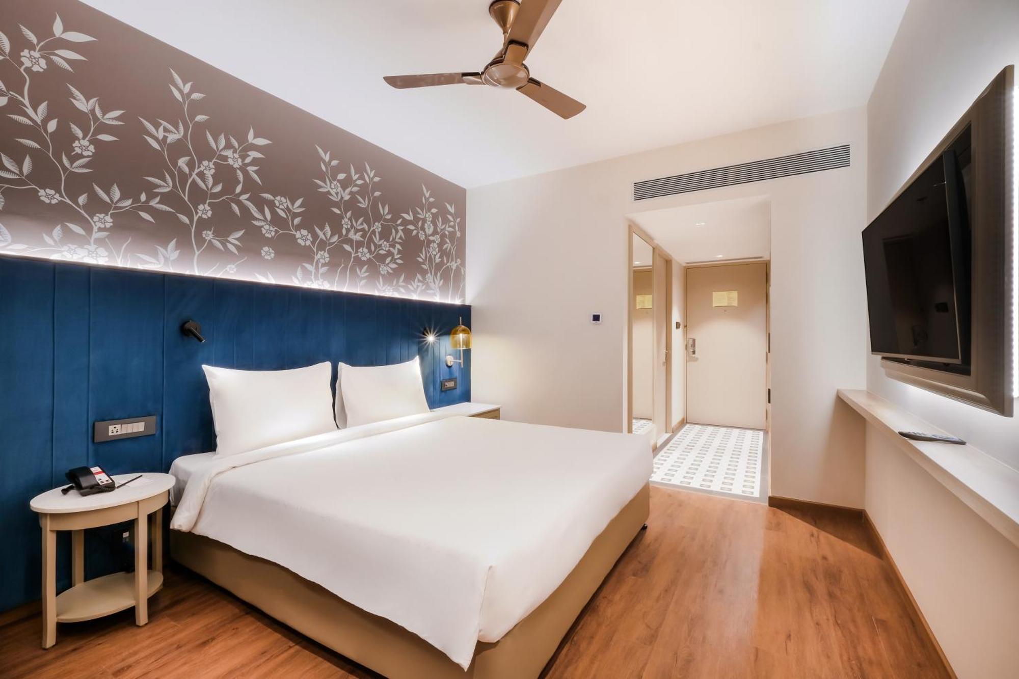 Hotel 7 Apple Jal Mahal, 3*
